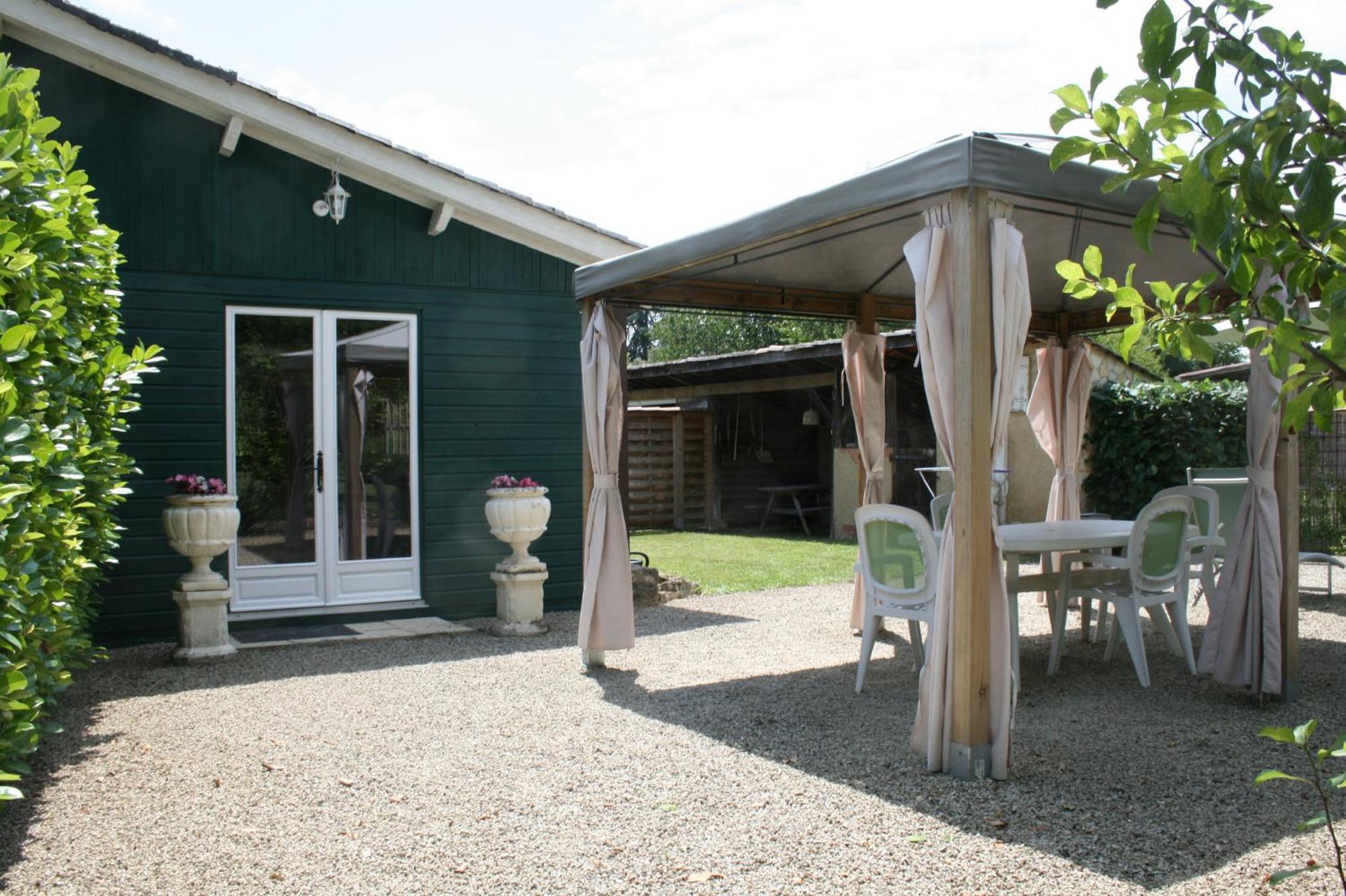 Domaine Des Hirondelles Villa Saint-Vincent-de-Cosse Luaran gambar